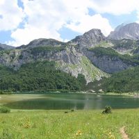 14272824085207_nacionalni-park-sutjeska-trnovacko-jezero-encijan-tourist-agency8.jpg